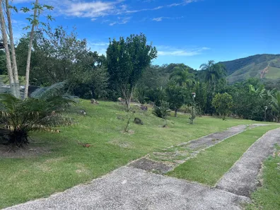 Fazenda / Sítio / Chácara com 2 Quartos à venda, 5000m² no Papucaia, Cachoeiras de Macacu