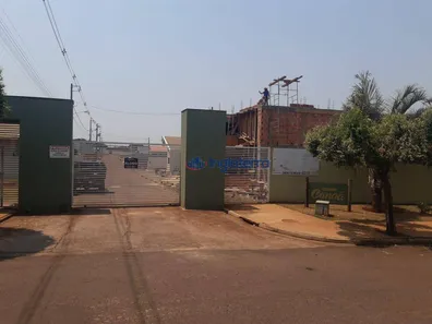 Terreno / Lote / Condomínio à venda, 170m² no Centro, Primeiro de Maio