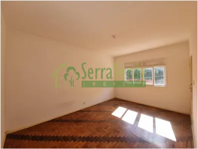 Casa com 3 Quartos para alugar, 85m² no Castelanea, Petrópolis