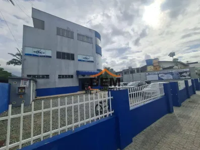 Conjunto Comercial / Sala para alugar, 80m² no Areias, Camboriú