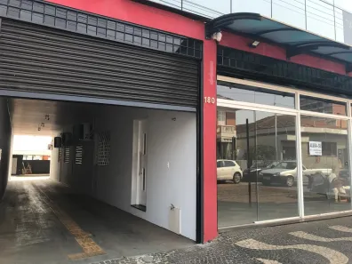 Loja / Salão / Ponto Comercial com 1 Quarto para alugar, 200m² no Centro, Araras