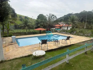 Fazenda / Sítio / Chácara com 3 Quartos à venda, 20000m² no Pitangas, Tanguá