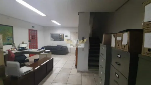 Galpão / Depósito / Armazém à venda, 671m² no Jardim, Santo André