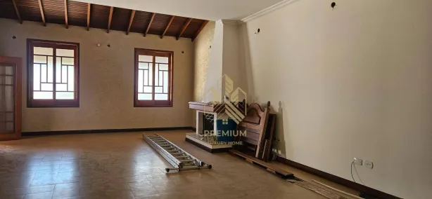 Casa com 3 Quartos para venda ou aluguel, 362m² no Vila Santista, Atibaia