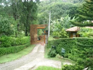 Terreno / Lote / Condomínio à venda, 700m² no Corrêas, Petrópolis
