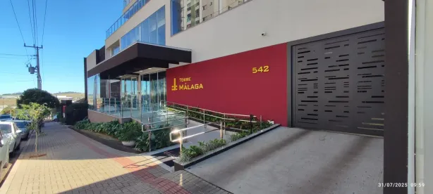Apartamento com 3 Quartos para alugar, 105m² no Centro, Cambé