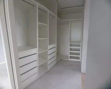 Casa de Condomínio com 3 Quartos para alugar, 220m² no Cidade Alpha, Eusébio