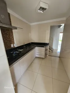 Sobrado com 3 Quartos para alugar, 250m² no Apoena, Parauapebas