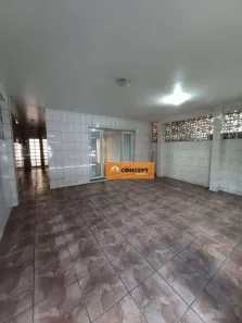 Sobrado com 3 Quartos para venda ou aluguel, 166m² no Vila Figueira, Suzano