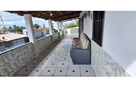 Casa com 3 Quartos à venda, 190m² no Olivença, Ilhéus