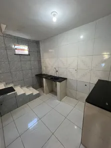 Sobrado com 3 Quartos para alugar, 80m² no Novo Pabussu, Caucaia