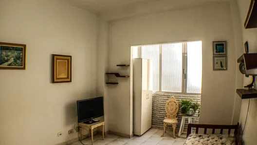 Kitnet com 1 Quarto à venda, 30m² no Boqueirão, Santos