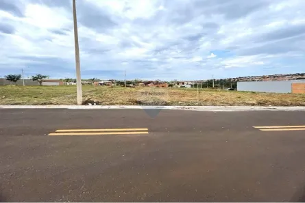 Terreno / Lote / Condomínio à venda, 200m² no , Cravinhos