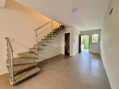 Casa com 2 Quartos à venda, 97m² no Água Verde, Blumenau