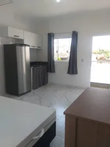 Kitnet com 1 Quarto para alugar, 18m² no Jardim Virgínia, Guarujá