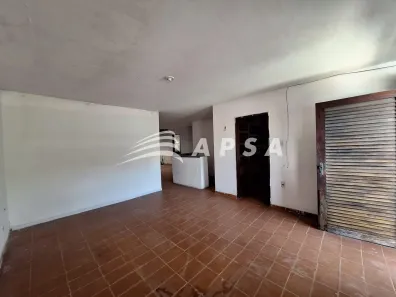 Prédio Inteiro com 3 Quartos para alugar, 254m² no Cidade dos Funcionários, Fortaleza