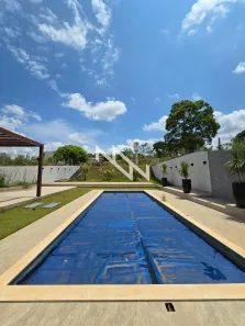 Sobrado com 5 Quartos à venda, 354m² no , Hidrolândia