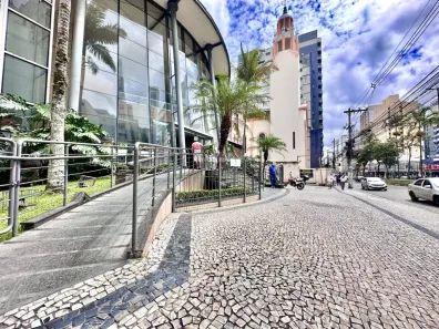 Conjunto Comercial / Sala à venda, 80m² no Centro, Juiz de Fora