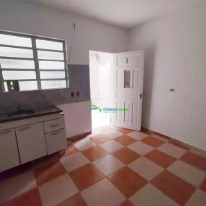 Casa com 1 Quarto para alugar, 50m² no Vila Dirce, Carapicuíba