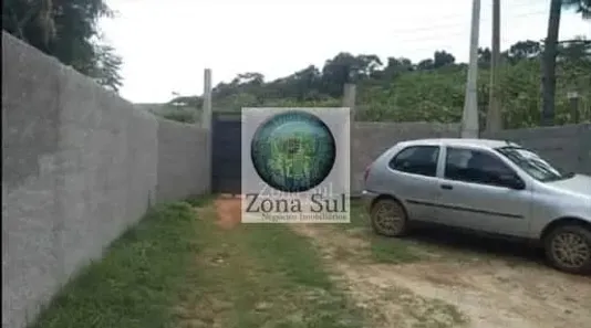 Fazenda / Sítio / Chácara com 2 Quartos à venda, 180m² no Paruru, Ibiúna