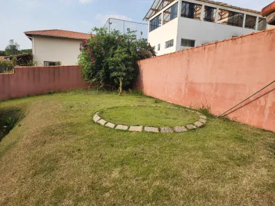 Fazenda / Sítio / Chácara com 3 Quartos à venda, 180m² no Chácara do Carmo, Vargem Grande Paulista