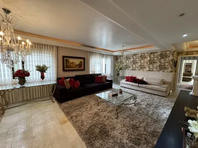 Apartamento com 3 Quartos à venda, 200m² no Centro, Criciúma