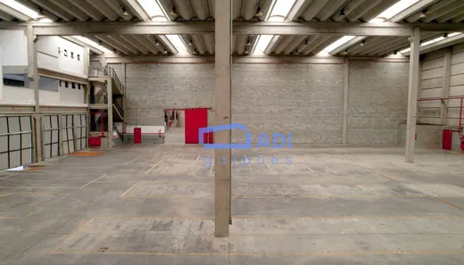 Galpão / Depósito / Armazém para alugar, 4848m² no Distrito Industrial, Araçariguama