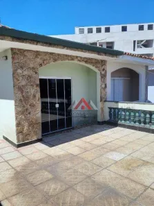 Sobrado com 3 Quartos para alugar, 163m² no Parque Suzano, Suzano
