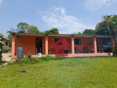 Fazenda / Sítio / Chácara com 4 Quartos à venda, 14000m² no Ressaca, Ibiúna
