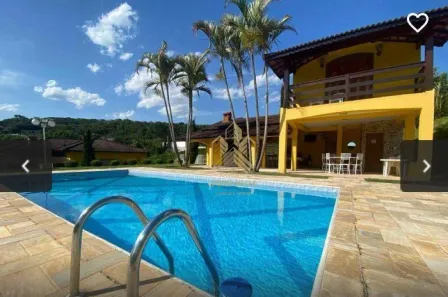 Fazenda / Sítio / Chácara com 5 Quartos para venda ou aluguel, 319m² no Condomínio Jardim das Palmeiras, Bragança Paulista