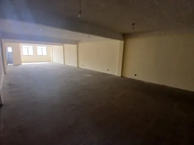 Andar / Laje corporativa para alugar, 200m² no Centro, Duque de Caxias