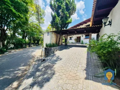 Fazenda / Sítio / Chácara com 5 Quartos para venda ou aluguel, 951m² no Granja Viana, Cotia
