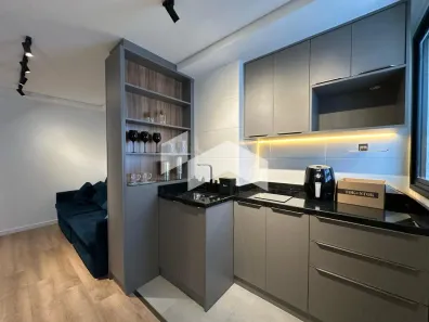 Apartamento com 1 Quarto para alugar, 33m² no Centro, Curitiba