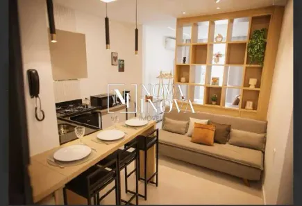 Kitnet com 1 Quarto à venda, 35m² no Copacabana, Rio de Janeiro