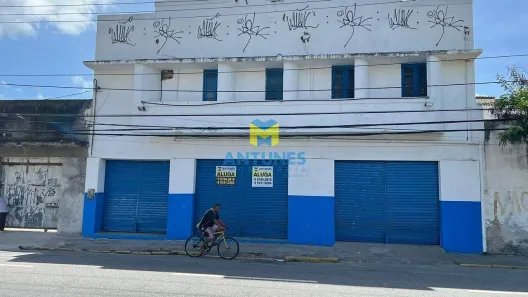 Loja / Salão / Ponto Comercial para alugar, 705m² no São José, Recife