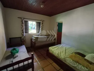 Fazenda / Sítio / Chácara com 3 Quartos à venda, 300m² no Colinas do Piracicaba (Ártemis), Piracicaba
