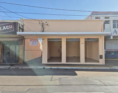 Loja / Salão / Ponto Comercial para venda ou aluguel, 240m² no Centro, Araraquara