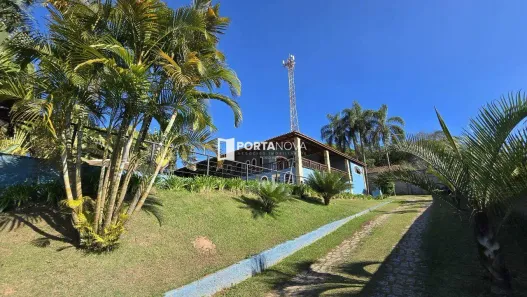 Fazenda / Sítio / Chácara com 5 Quartos à venda, 800m² no Chácaras Lidia, Embu das Artes