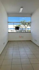 Loja / Salão / Ponto Comercial para alugar, 121m² no Vila Santa Terezinha, Várzea Paulista
