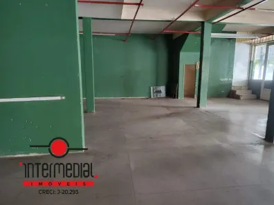 Loja / Salão / Ponto Comercial com 3 Quartos para alugar, 540m² no Águia da Castelo, Boituva