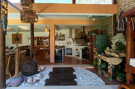 Casa de Vila com 5 Quartos para venda ou aluguel, 540m² no Indianópolis, São Paulo