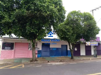 Loja / Salão / Ponto Comercial à venda, 300m² no Jardim Primavera, Uberaba