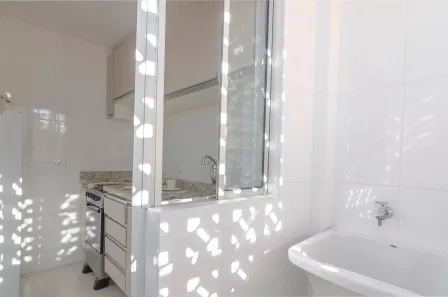 Kitnet com 1 Quarto para alugar, 30m² no Alto da Glória, Curitiba