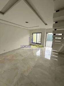 Sobrado com 4 Quartos à venda, 165m² no Felícia, Vitória da Conquista