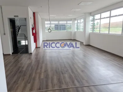 Galpão / Depósito / Armazém para venda ou aluguel, 17000m² no , Mairinque