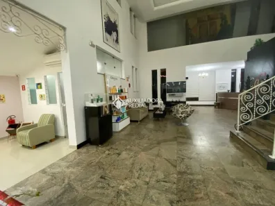 Prédio Inteiro com 15 Quartos para alugar, 942m² no Santo Antônio, São Caetano do Sul