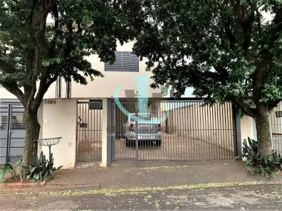 Sobrado com 3 Quartos à venda, 147m² no Centro, Araraquara