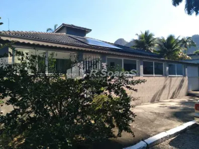 Casa de Condomínio com 3 Quartos à venda, 250m² no Jacarepaguá, Rio de Janeiro