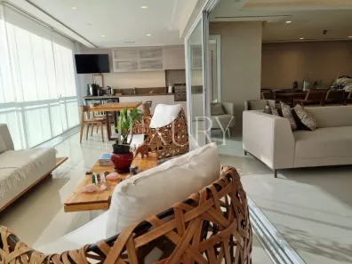 Apartamento com 3 Quartos à venda, 241m² no Água Branca, São Paulo