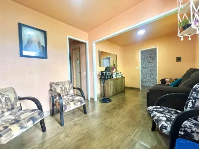 Casa com 3 Quartos à venda, 75m² no Tancredo Neves, Santa Maria